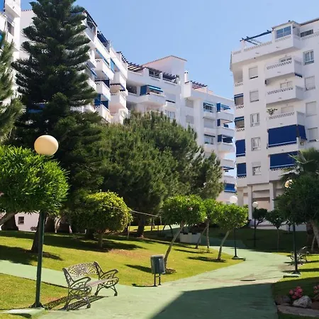 Apartment Sleeps 8 Aircon Secure Underground Parking Free Netflix Fast Internet