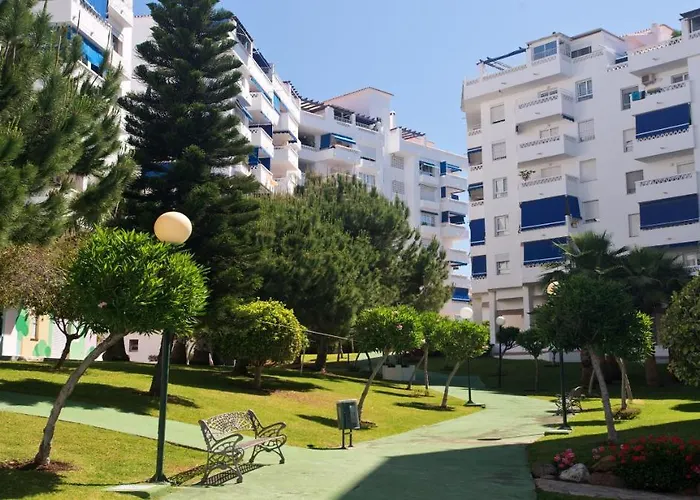 Apartament Quality Sleeps 8 Airconditioned Underground Parking Ultra Fast Wifi