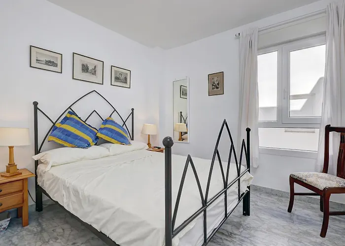 Quality Sleeps 8 Airconditioned Underground Parking Ultra Fast Wifi Apartament Marbella