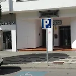 Quality Sleeps 8 Airconditioned Underground Parking Ultra Fast Wifi Lägenhet *
