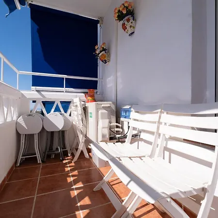 Apartment Quality Sleeps 8 Airconditioned Underground Parking Ultra Fast Wifi